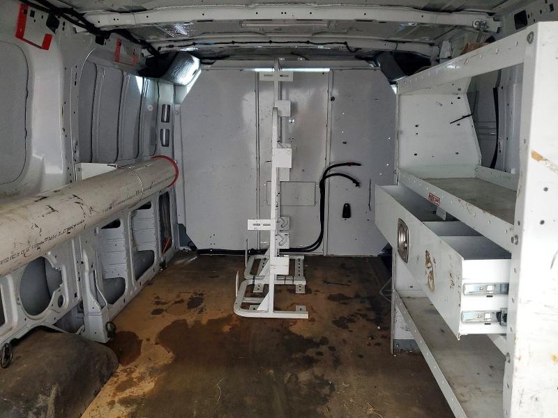 Продаж на аукціоні авто 2015 Ford Transit, vin: 1FTNE1ZM7FKA30130, номер лоту: 52955316