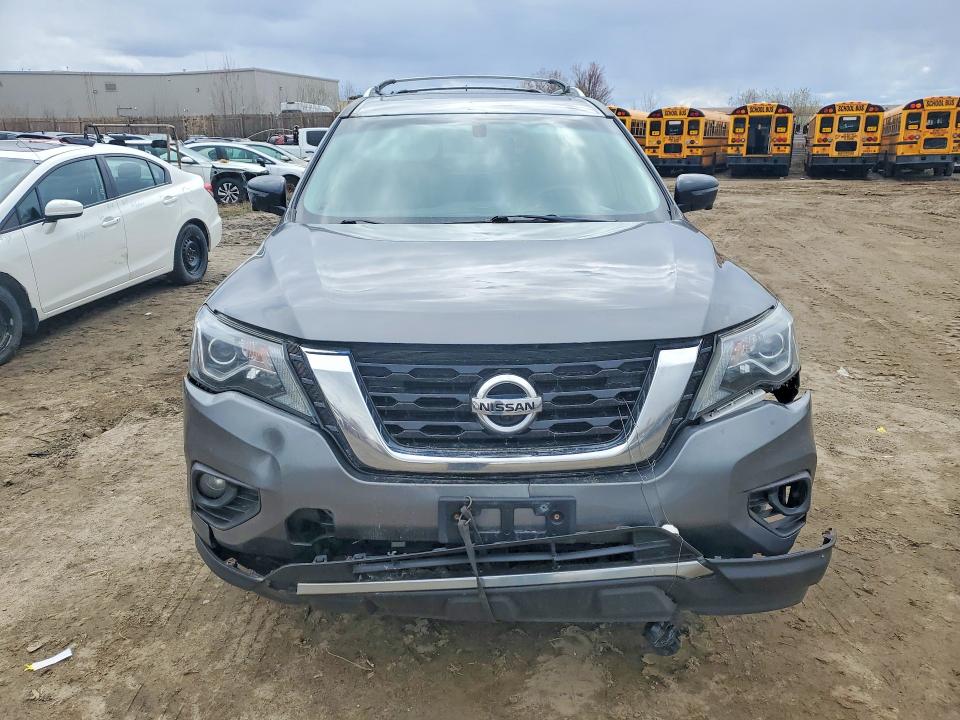 Продажа на аукционе авто 2017 Nissan Pathfinder, vin: 5N1DR2MM4HC671631, номер лота: 52866416