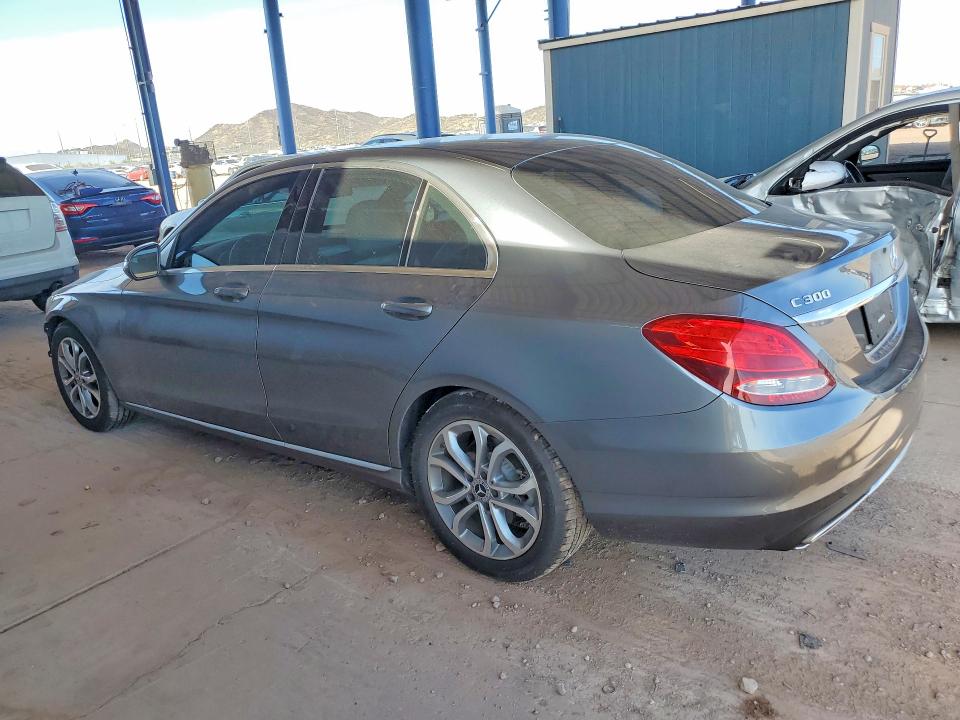 2018 Mercedes-benz C მანქანა იყიდება აუქციონზე, vin: 55SWF4JB3JU247496, აუქციონის ნომერი: 54853056