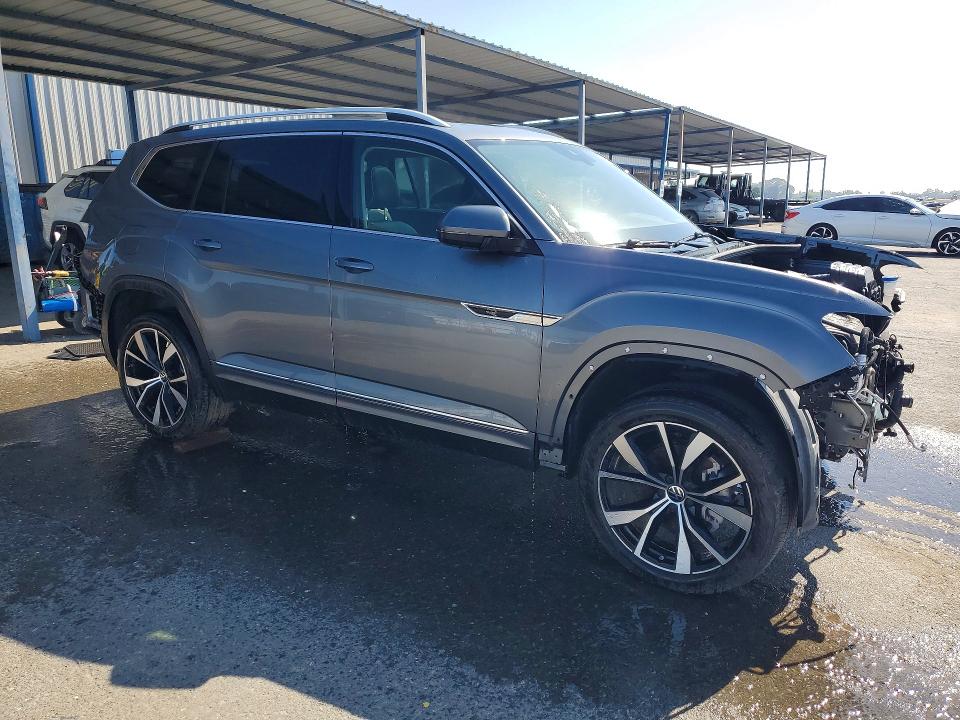 51472346 :رقم المزاد ، 1V2FR2CA4RC520289 vin ، 2024 Volkswagen Atlas مزاد بيع