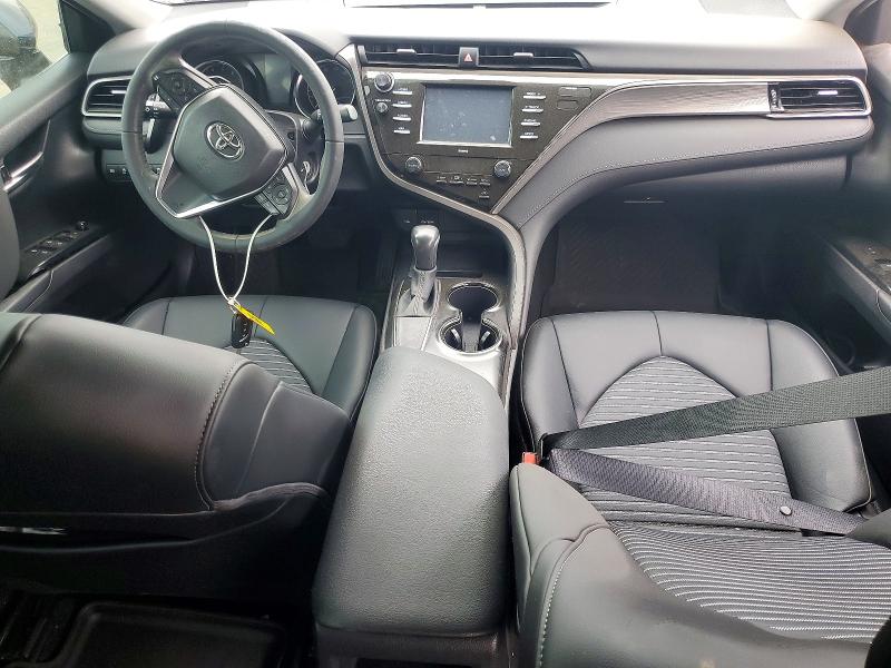 54891646 :رقم المزاد ، 4T1G11AK4LU981220 vin ، 2020 Toyota Camry مزاد بيع
