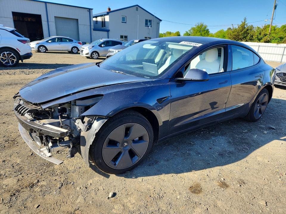 Auction sale of the 2023 Tesla Model 3, vin: 5YJ3E1EA5PF383158, lot number: 51996156