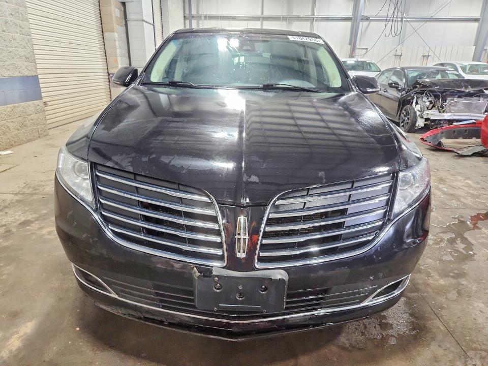 Auction sale of the 2019 Lincoln Mkt, vin: 2LMHJ5AT0KBL01648, lot number: 51842936