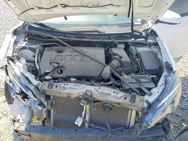Продажа на аукционе авто 2018 Toyota Corolla, vin: 2T1BURHE5JC111023, номер лота: 53006256