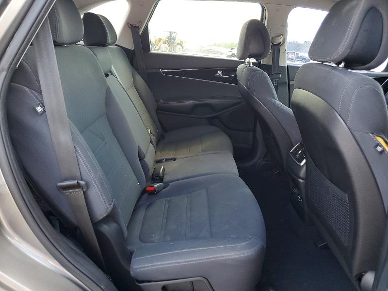 2016 Kia Sorento მანქანა იყიდება აუქციონზე, vin: 5XYPG4A34GG063973, აუქციონის ნომერი: 53183436