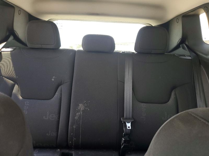 53113656 :رقم المزاد ، ZACCJBAB7HPF27464 vin ، 2017 Jeep Renegade مزاد بيع