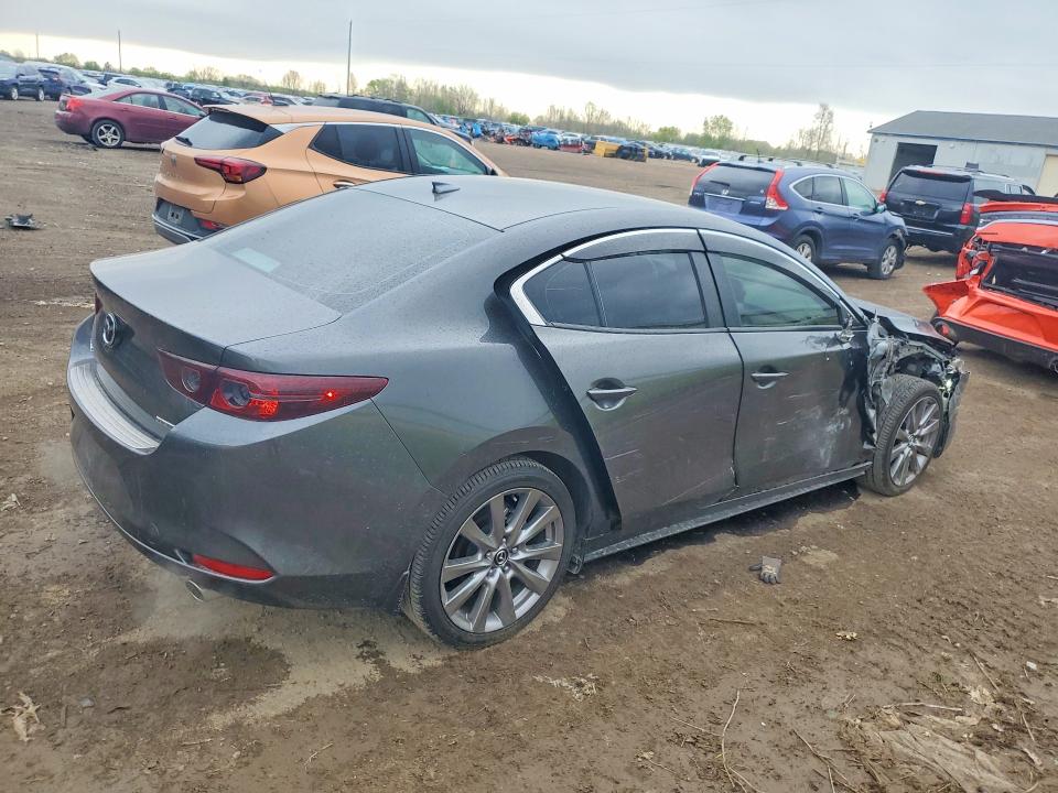52372816 :رقم المزاد ، JM1BPADL1K1127691 vin ، 2019 Mazda 3 مزاد بيع