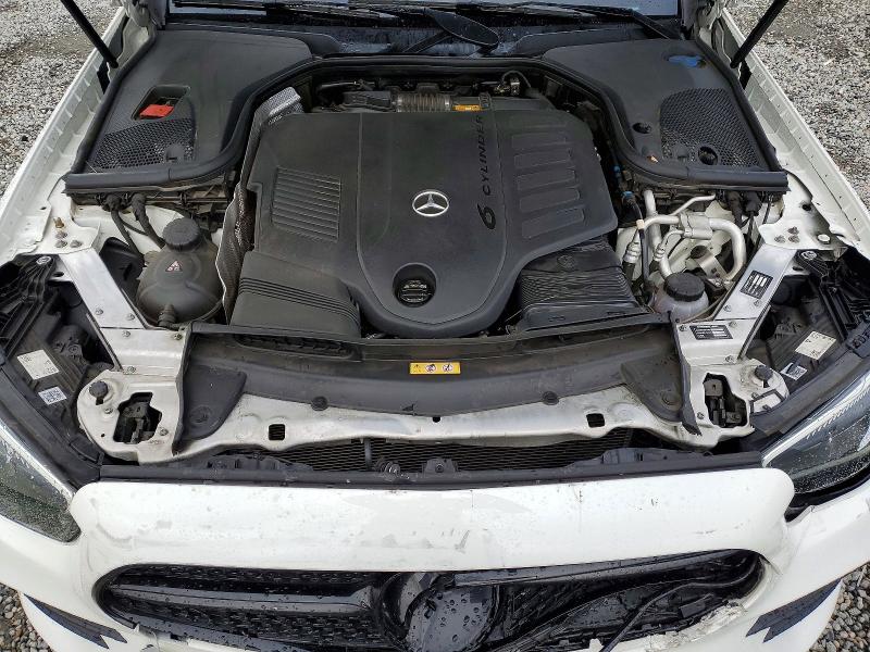 52320976 :رقم المزاد ، W1K1J5JB4MF156937 vin ، 2021 Mercedes-benz E مزاد بيع