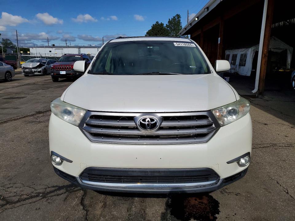 Продажа на аукционе авто 2012 Toyota Highlander, vin: 5TDBK3EH3CS172687, номер лота: 54118566