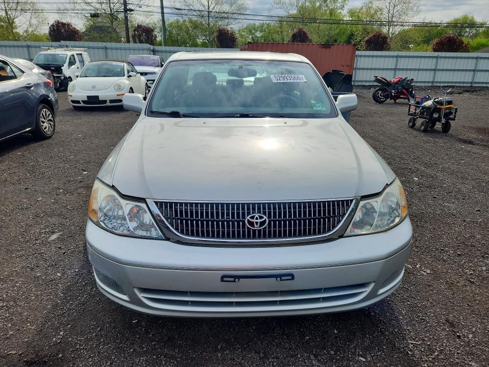 52993566 :رقم المزاد ، 4T1BF28B31U181786 vin ، 2001 Toyota Avalon مزاد بيع