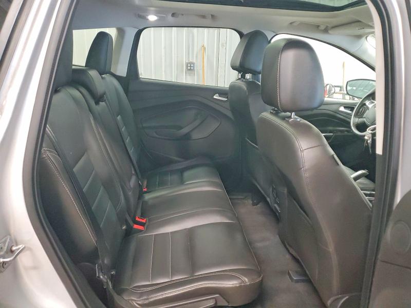 52048516 :رقم المزاد ، 1FMCU9J97FUA01940 vin ، 2015 Ford Escape مزاد بيع