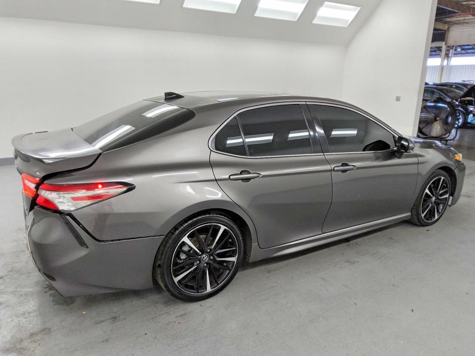 Продаж на аукціоні авто 2018 Toyota Camry, vin: 4T1BZ1HK5JU013729, номер лоту: 53703756