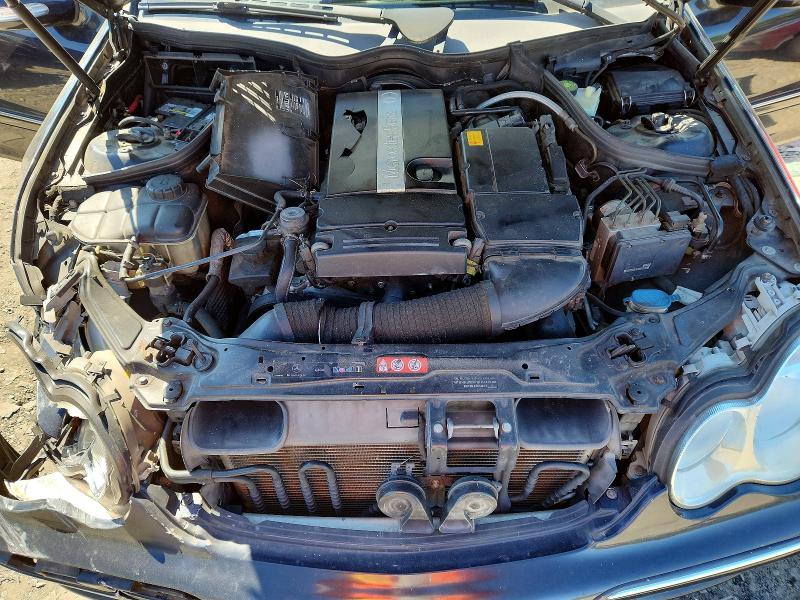 2005 Mercedes-benz C მანქანა იყიდება აუქციონზე, vin: WDBRF40J65F615595, აუქციონის ნომერი: 55157576