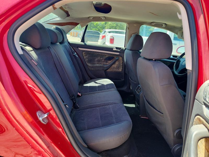 53126796 :رقم المزاد ، 3VWGF81K97M124333 vin ، 2007 Volkswagen Jetta مزاد بيع
