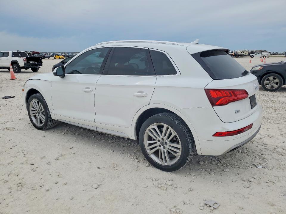 Продаж на аукціоні авто 2018 Audi Q5, vin: WA1BNAFY7J2126580, номер лоту: 53251366