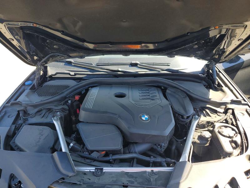 52882146 :رقم المزاد ، WBA53BH07NCJ30003 vin ، 2022 Bmw 530 مزاد بيع