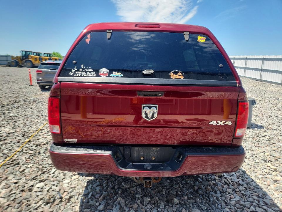 55125056 :رقم المزاد ، 1C6RR7FG6JS273807 vin ، 2018 Ram 1500 مزاد بيع