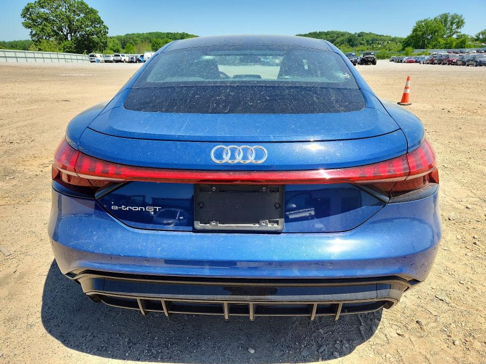 2022 Audi E-tron Gt მანქანა იყიდება აუქციონზე, vin: WAUEJBFW5N7003658, აუქციონის ნომერი: 53896276