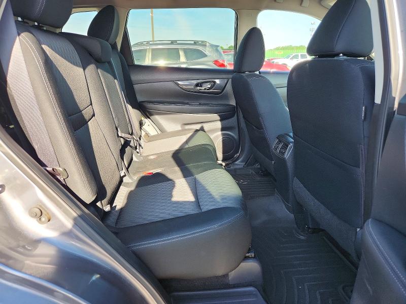 Aukcja sprzedaży 2017 Nissan Rogue, vin: KNMAT2MV5HP611755, numer aukcji: 55187576