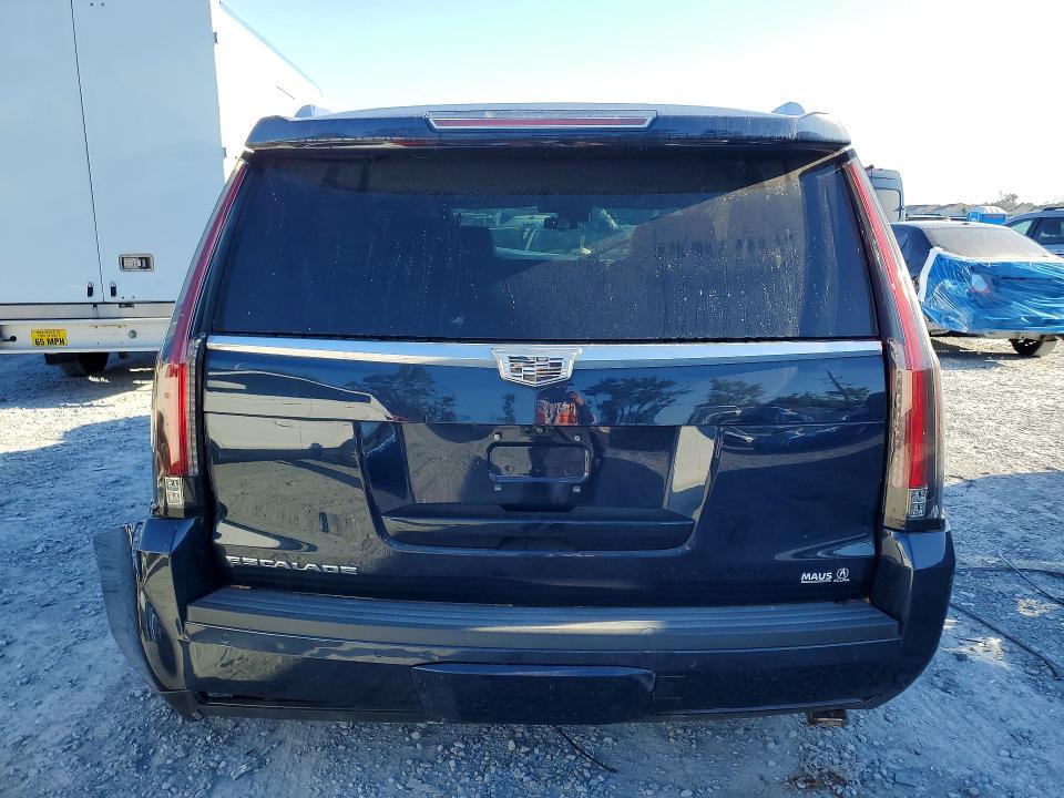 53778876 :رقم المزاد ، 1GYS3BKJ2LR205265 vin ، 2020 Cadillac Escalade مزاد بيع