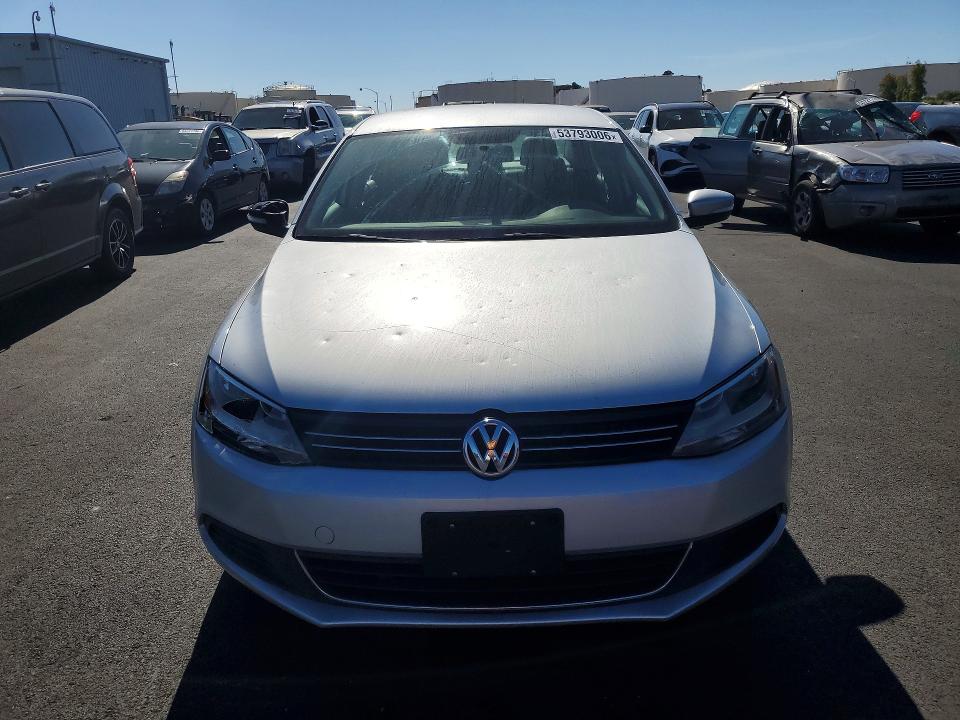 2014 Volkswagen Jetta მანქანა იყიდება აუქციონზე, vin: 3VWLL7AJ4EM269849, აუქციონის ნომერი: 53793006