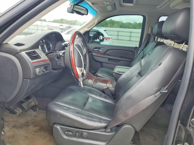 2010 Cadillac Escalade მანქანა იყიდება აუქციონზე, vin: 1GYUCCEF1AR195413, აუქციონის ნომერი: 54418046