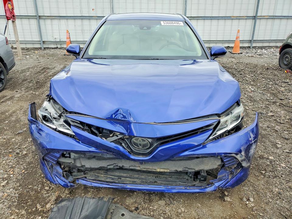 Продаж на аукціоні авто 2018 Toyota Camry, vin: 4T1B11HK6JU586632, номер лоту: 53608496