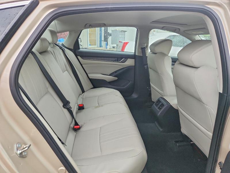 Продаж на аукціоні авто 2018 Honda Accord, vin: 1HGCV1F63JA130898, номер лоту: 52236816