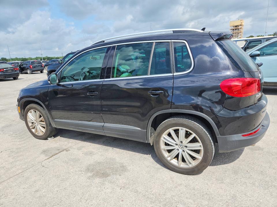 54350866 :رقم المزاد ، WVGAV7AX4FW555366 vin ، 2015 Volkswagen Tiguan مزاد بيع