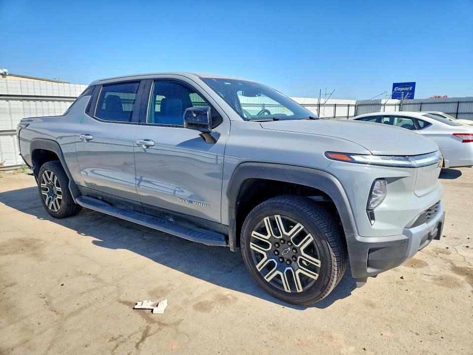 53372756 :رقم المزاد ، 1GC10YEH1TU406190 vin ، 2026 Chevrolet Silverado مزاد بيع