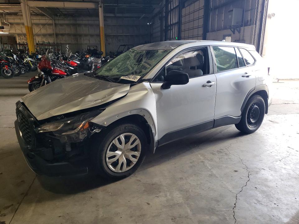 96903765 :رقم المزاد ، 7MUAAABG8NV020671 vin ، 2022 Toyota Corolla Cross مزاد بيع