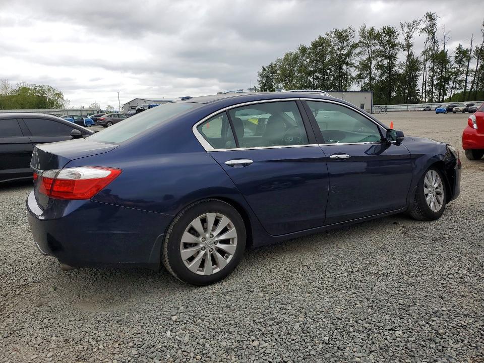 2015 Honda Accord მანქანა იყიდება აუქციონზე, vin: 1HGCR2F8XFA184279, აუქციონის ნომერი: 52039866