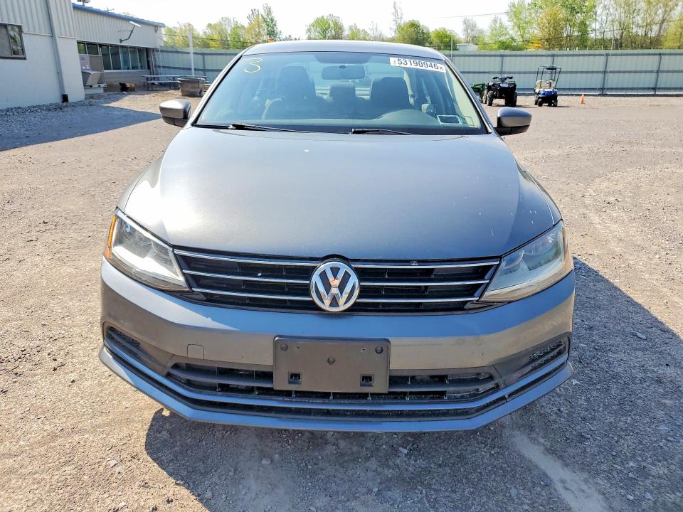2017 Volkswagen Jetta მანქანა იყიდება აუქციონზე, vin: 3VW2B7AJ2HM266774, აუქციონის ნომერი: 53190946