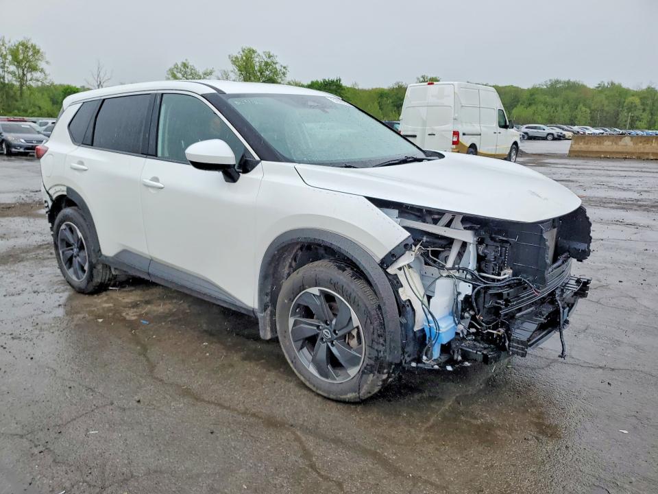Продажа на аукционе авто 2025 Nissan Rogue, vin: JN8BT3BB3SW151080, номер лота: 51697956