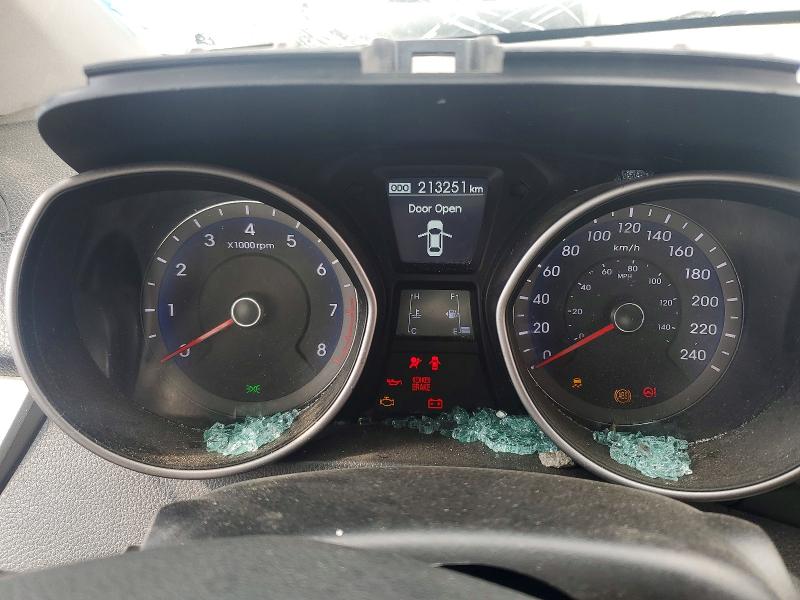 2014 Hyundai Elantra Gt მანქანა იყიდება აუქციონზე, vin: KMHD35LH9EU210695, აუქციონის ნომერი: 52995416