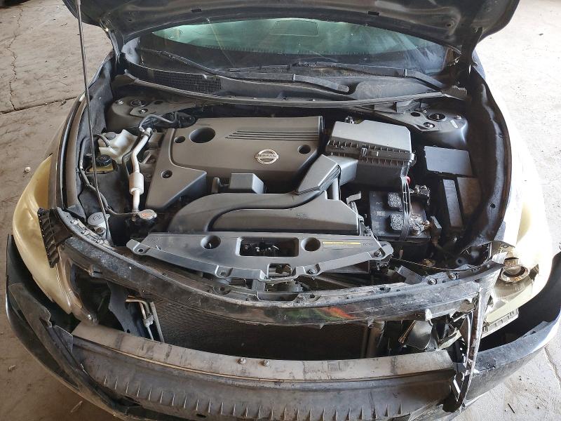 2015 Nissan Altima მანქანა იყიდება აუქციონზე, vin: 1N4AL3AP4FN403215, აუქციონის ნომერი: 52906136