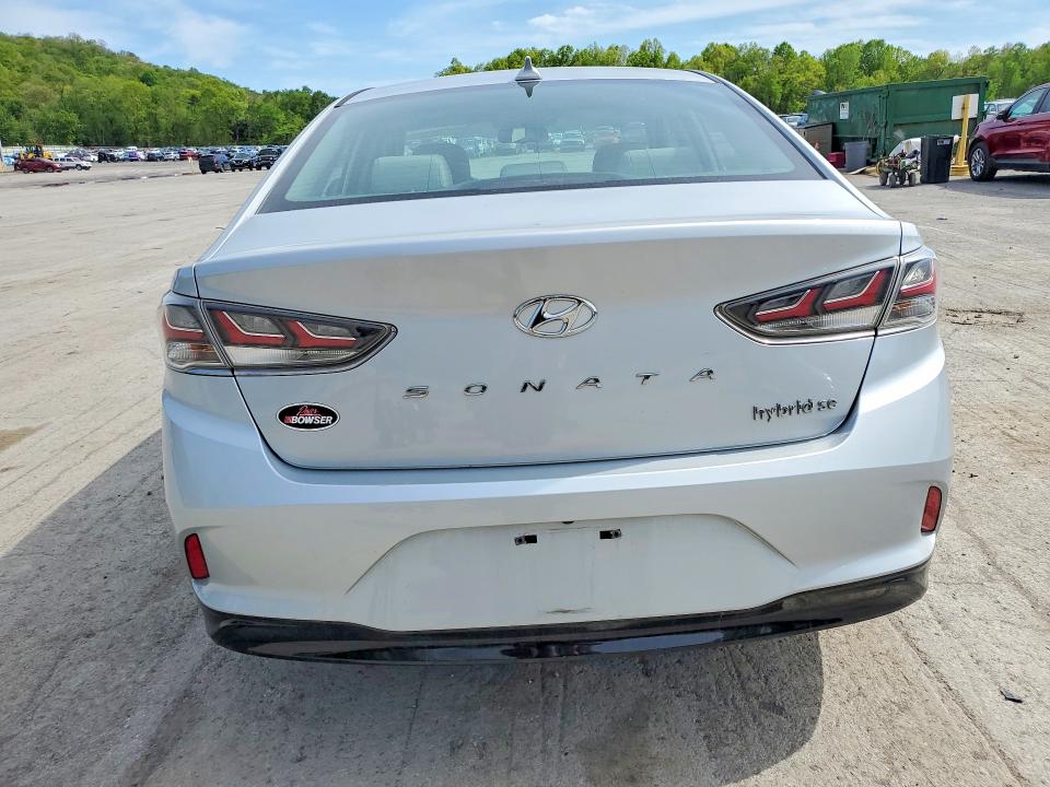 2018 Hyundai Sonata Hybrid მანქანა იყიდება აუქციონზე, vin: KMHE24L3XJA087362, აუქციონის ნომერი: 53325666