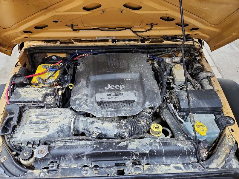 52524836 :رقم المزاد ، 1C4BJWDG0DL698243 vin ، 2013 Jeep Wrangler Unlimited مزاد بيع