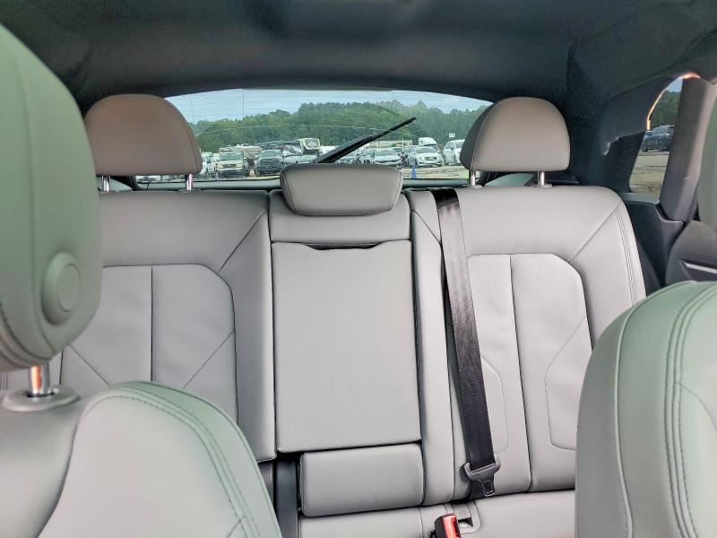 Продажа на аукционе авто 2021 Audi Q3, vin: WA1DECF35M1040588, номер лота: 54500596