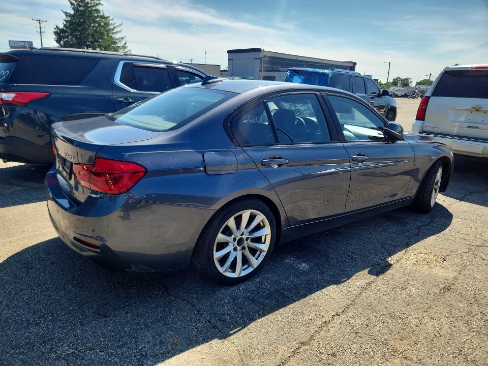 Продажа на аукционе авто 2018 Bmw 320, vin: WBA8A3C59JA492268, номер лота: 55299416