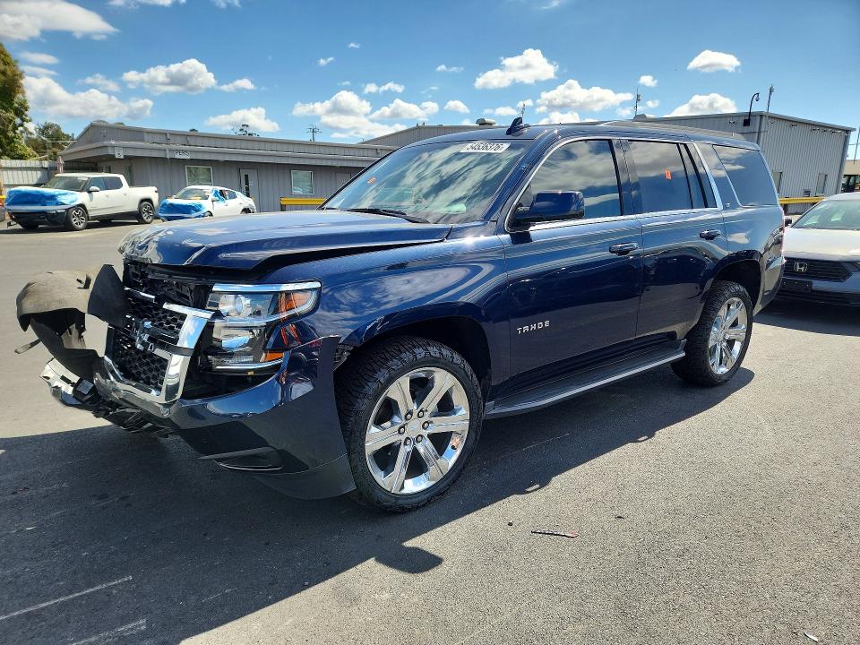 54536376 :رقم المزاد ، 1GNSKBKC7JR126849 vin ، 2018 Chevrolet Tahoe مزاد بيع