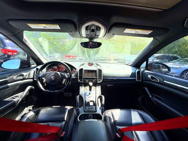52362826 :رقم المزاد ، WP1AB2A23CLA45610 vin ، 2012 Porsche Cayenne مزاد بيع