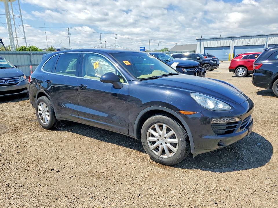 53428066 :رقم المزاد ، WP1AA2A20CLA01552 vin ، 2012 Porsche Cayenne مزاد بيع