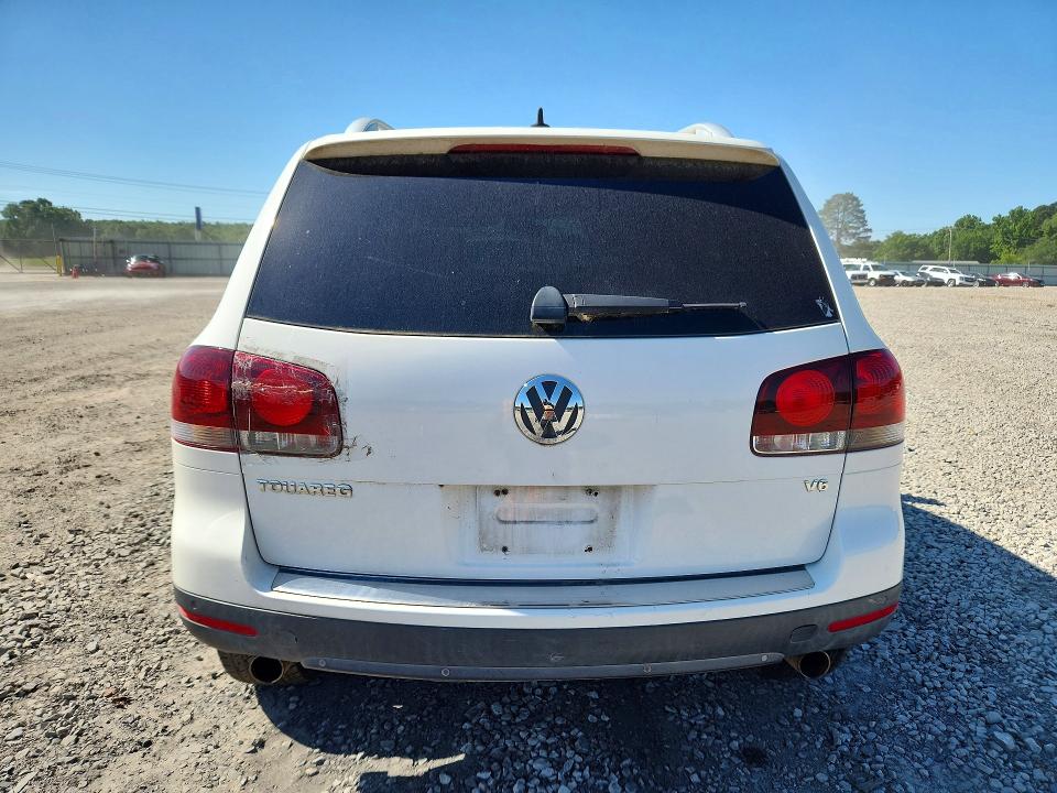 52261276 :رقم المزاد ، WVGBE77L68D055524 vin ، 2008 Volkswagen Touareg 2 مزاد بيع