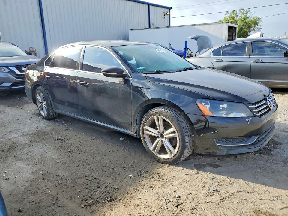 Продажа на аукционе авто 2012 Volkswagen Passat, vin: 1VWBP7A31CC103286, номер лота: 53187116