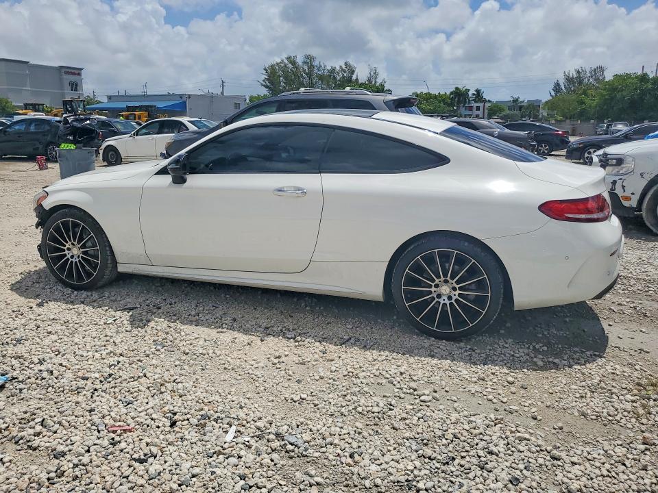 2017 Mercedes-benz C მანქანა იყიდება აუქციონზე, vin: WDDWJ4KB6HF375581, აუქციონის ნომერი: 54602086