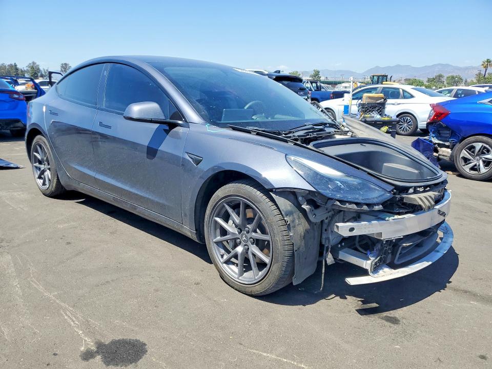 Продажа на аукционе авто 2022 Tesla Model 3, vin: 5YJ3E1EB2NF207710, номер лота: 52823256