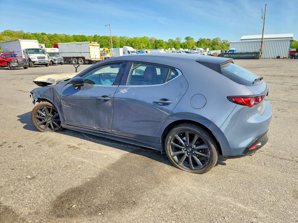 52313226 :رقم المزاد ، JM1BPBLL1T1867704 vin ، 2026 Mazda 3 مزاد بيع