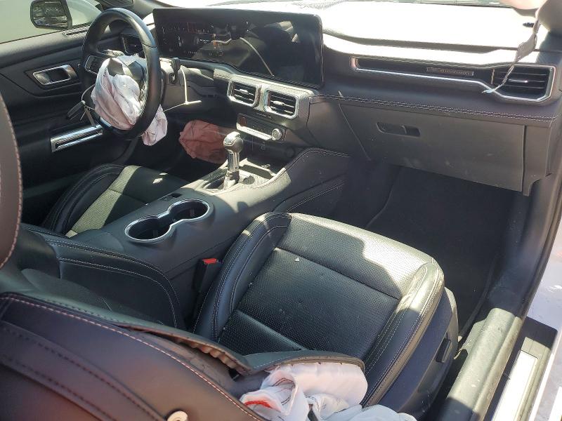53122636 :رقم المزاد ، 1FA6P8CF3R5410138 vin ، 2024 Ford Mustang مزاد بيع