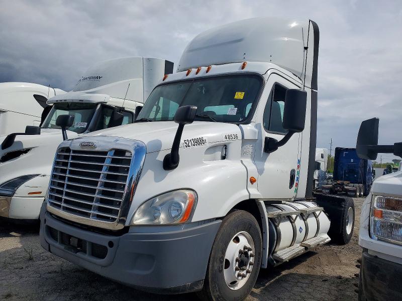 Продажа на аукционе авто 2018 Freightliner Cascadia 113, vin: 1FUBGAD96JLJV5406, номер лота: 52139886